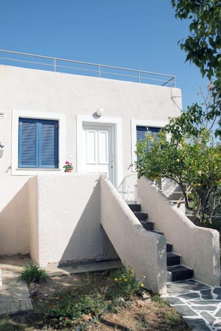Villa Karantou Tirós Exterior foto